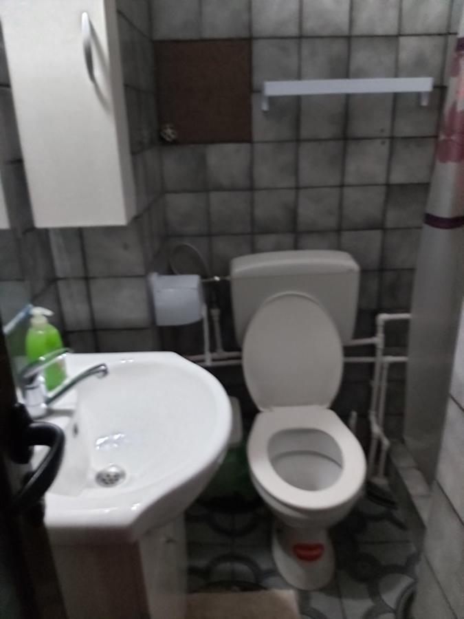 Hotel Turist Решіца Екстер'єр фото